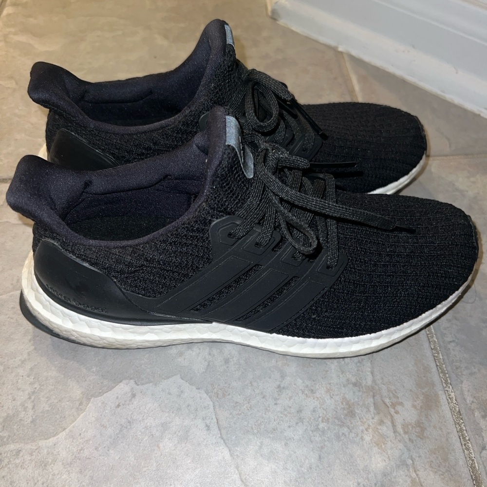 Adidas Women’s Black Ultraboost Sneakers size 7